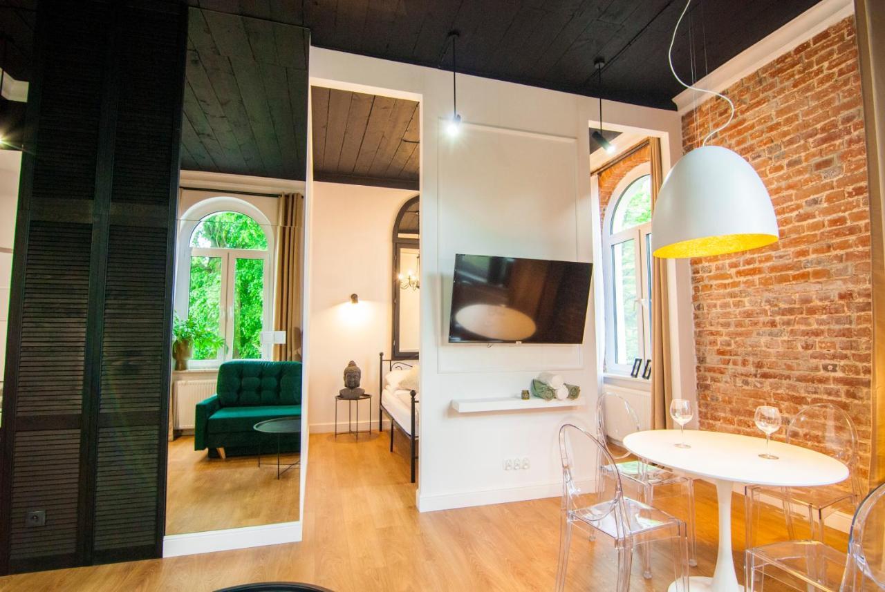코워브제크 Pomorska Loft 아파트 외부 사진